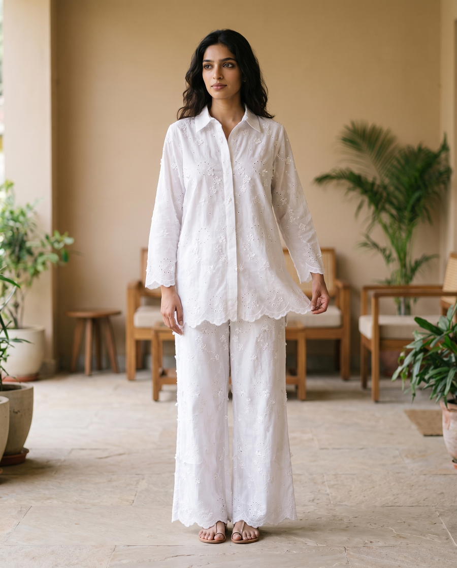 Chantilly Limited Collection
